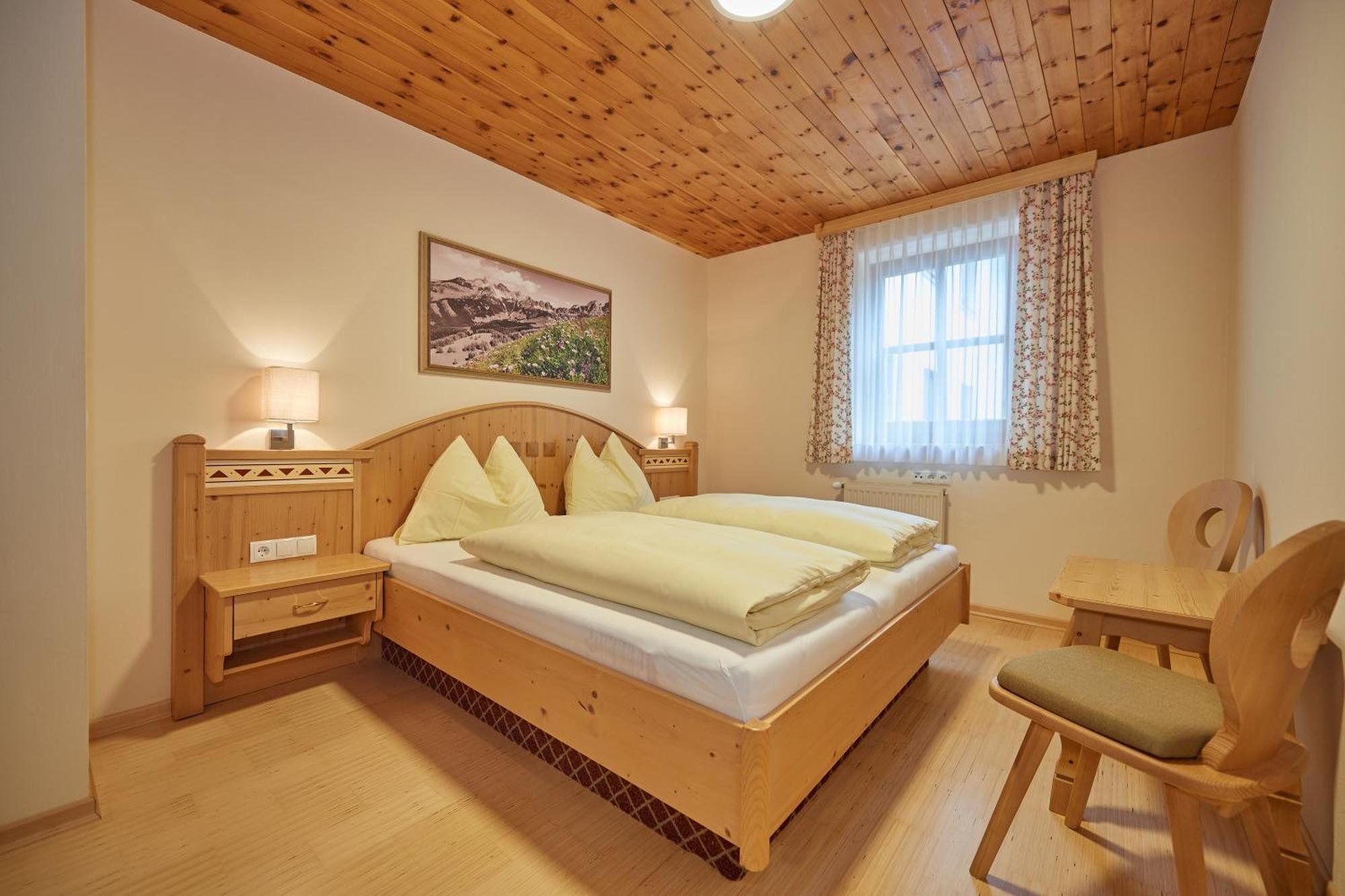 Hotel Am Sonnenhuegel ฟิลซ์โมส ภายนอก รูปภาพ